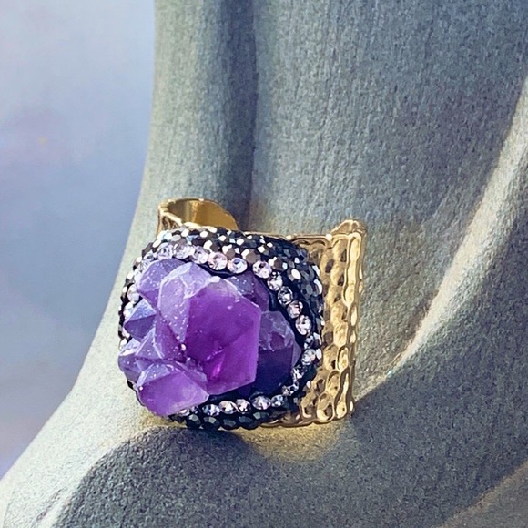Jewelry - ROCK AMETHYST STATEMENT RING